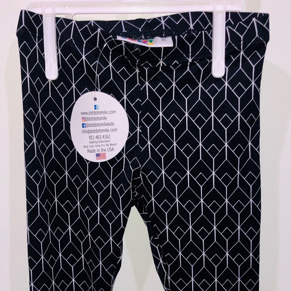 Dot Dot Smile leggings